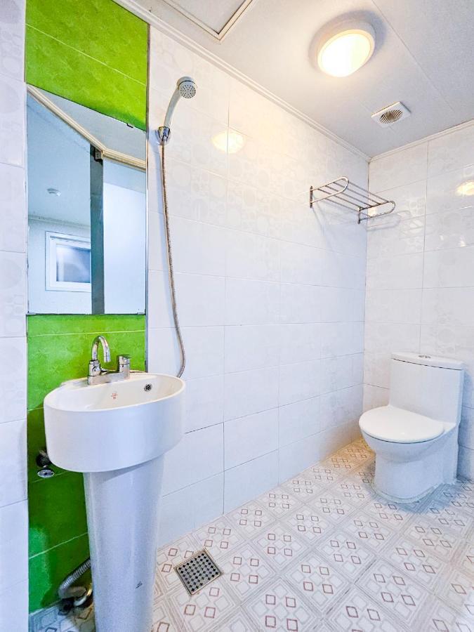 Travelers A Korea Hostel Seoul Exterior photo